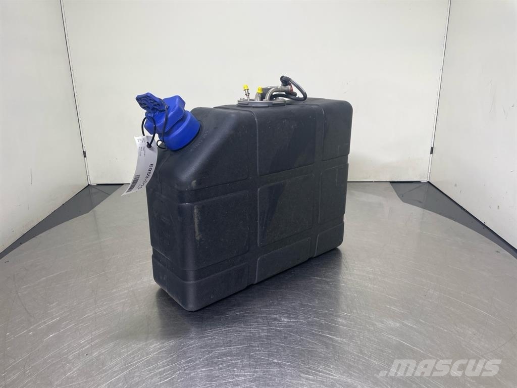 Sennebogen 835E-Cummins 4387616-AdBlue tank Шасі