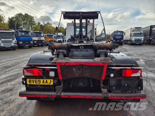 Scania P410 XT 훅 리프트 트럭