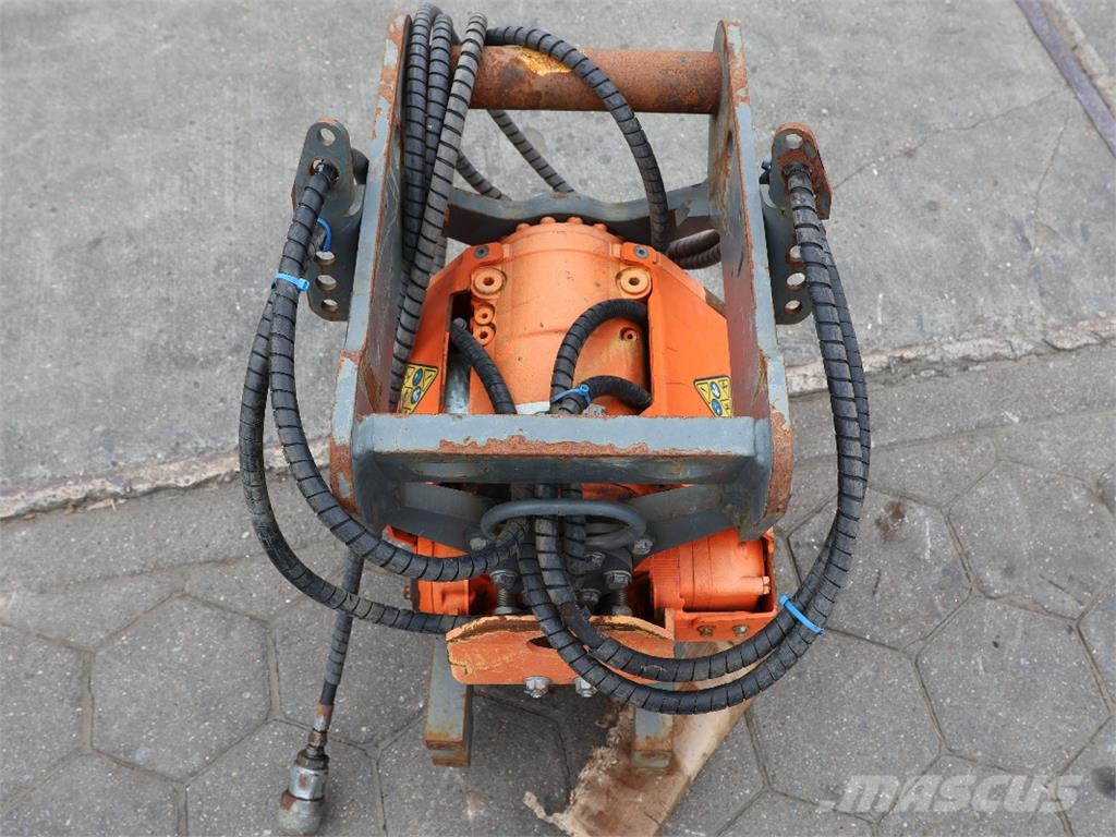  TILT ROTATOR TR07 Farm machinery