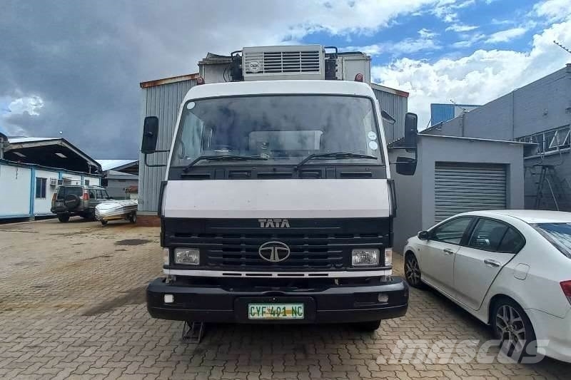 Tata 1518 tag axle 13 ton 其他货车