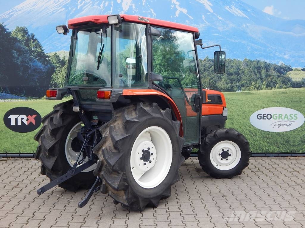 Kubota KL34 Tractoare compacte