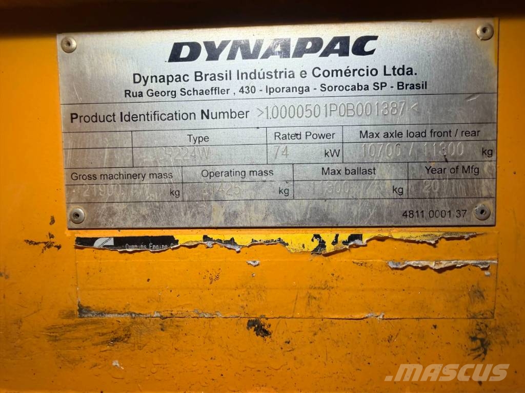 Dynapac CP224W Gummiradwalzen
