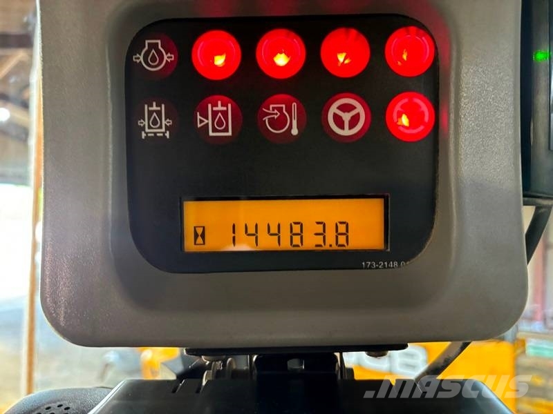 CAT 962 G لوادر بعجل