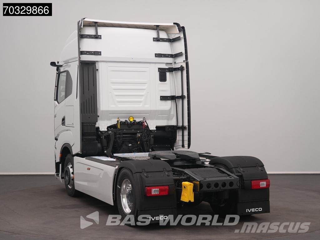 Iveco S-Way 500 4X2 NEW! HPEB Parking Cooler Alcoa Full Naudoti vilkikai