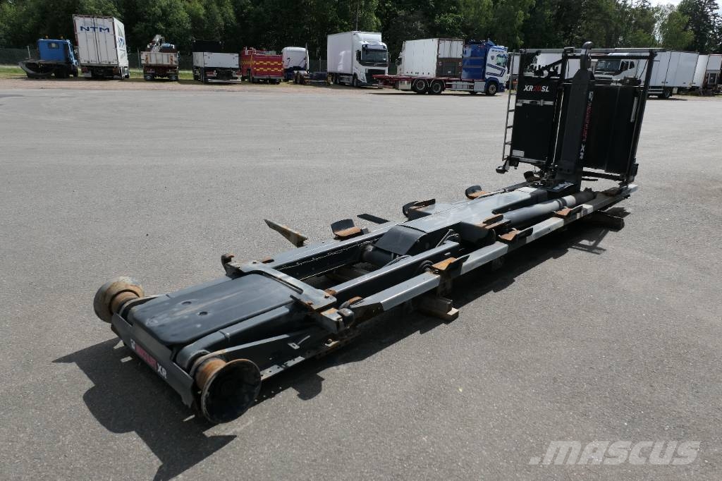 Hiab XR2053-WM0-L Ganchos portacontenedores