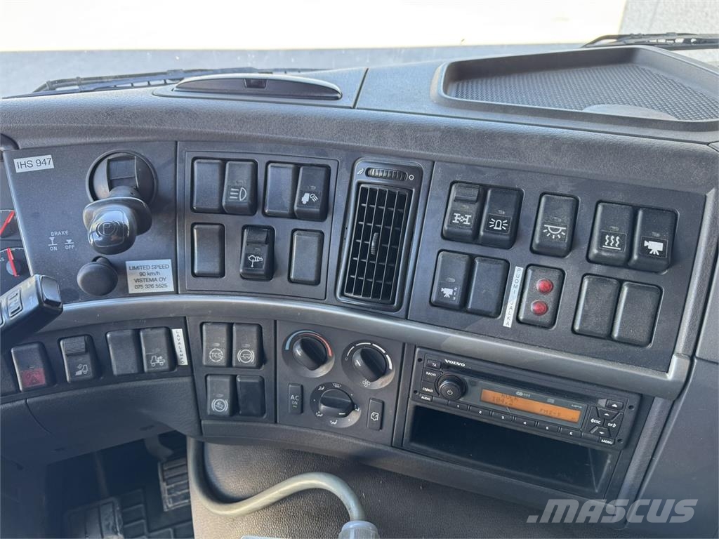 Volvo FM 8x4 Camiones desmontables