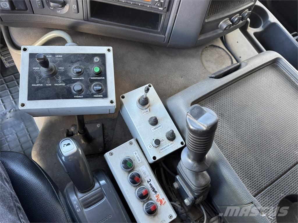 Volvo FM 8x4 Camiones desmontables