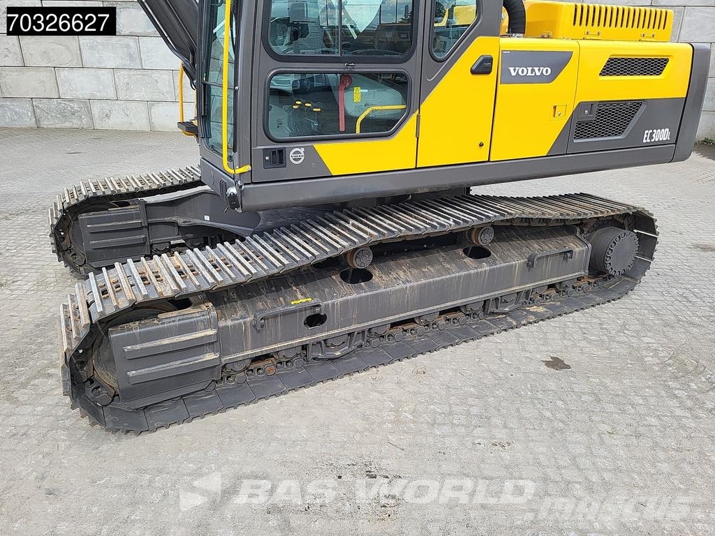 Volvo EC300 D L Telakaivukoneet