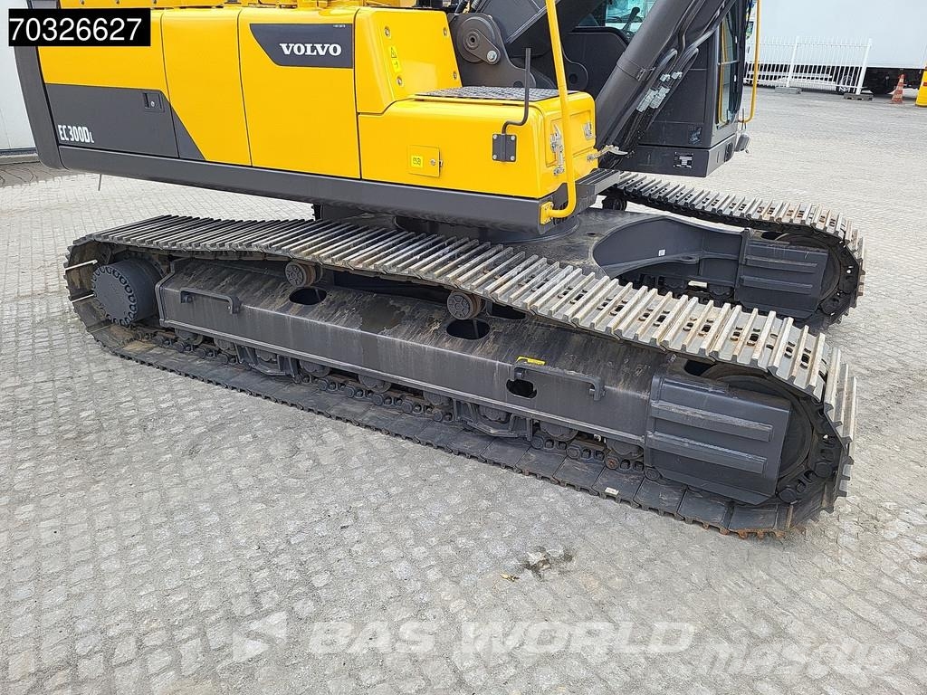 Volvo EC300 D L Telakaivukoneet