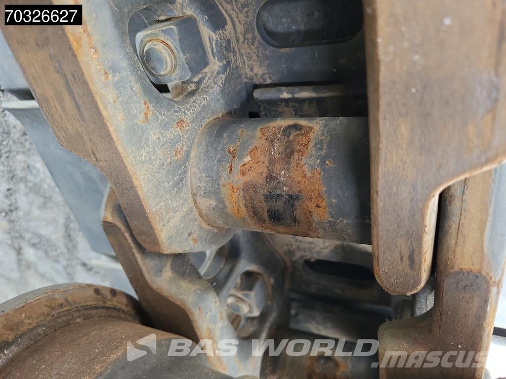 Volvo EC300 D L Telakaivukoneet