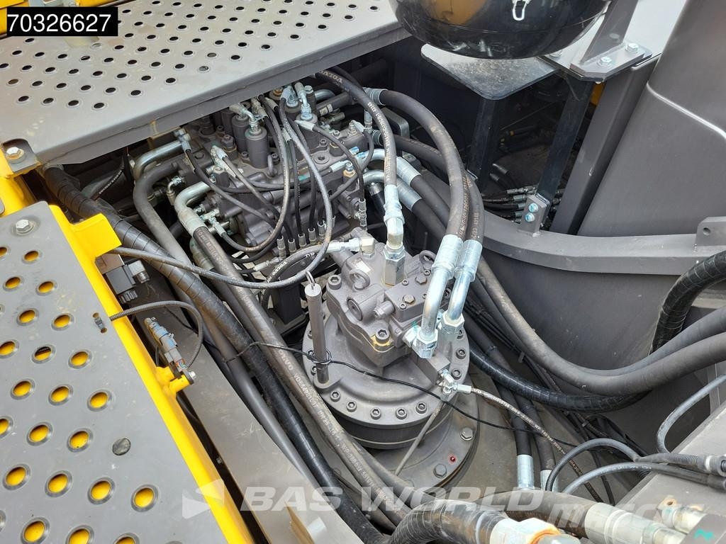 Volvo EC300 D L Telakaivukoneet