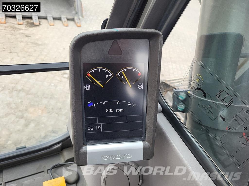 Volvo EC300 D L Telakaivukoneet