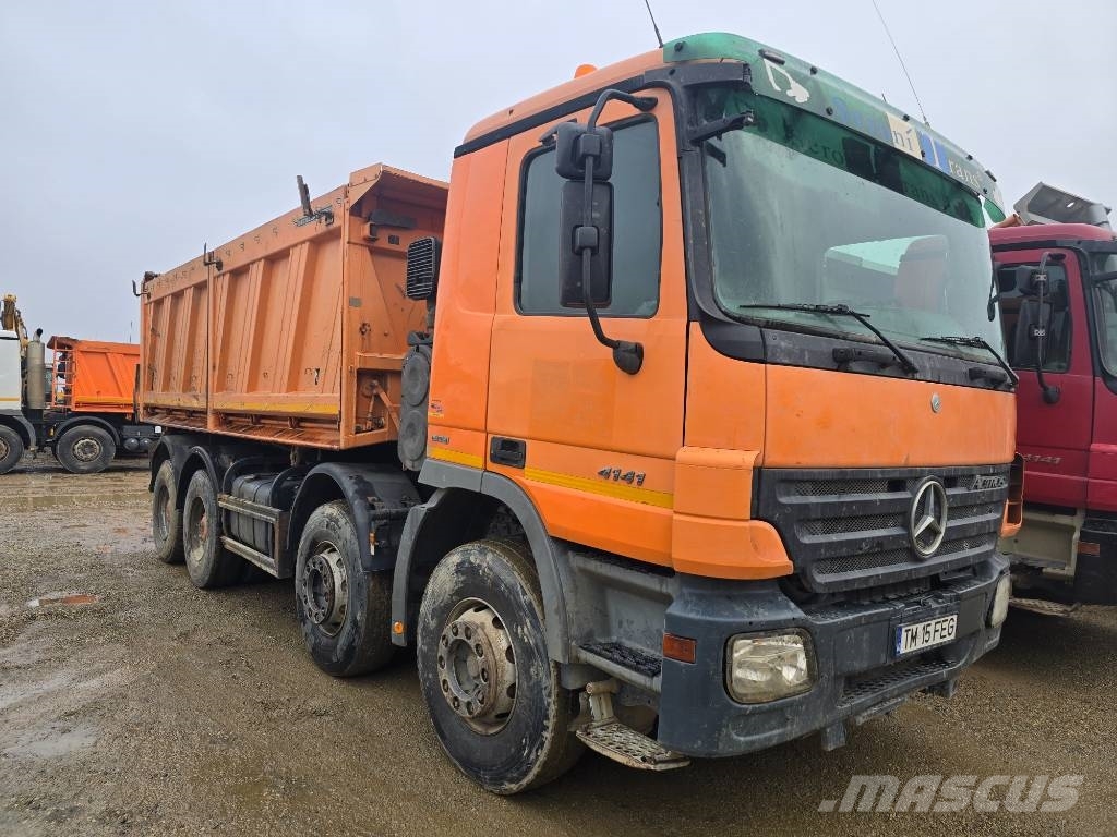 Mercedes-Benz Actros 4141 شاحنات قلابة