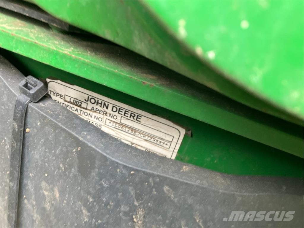 John Deere 6125R 트랙터