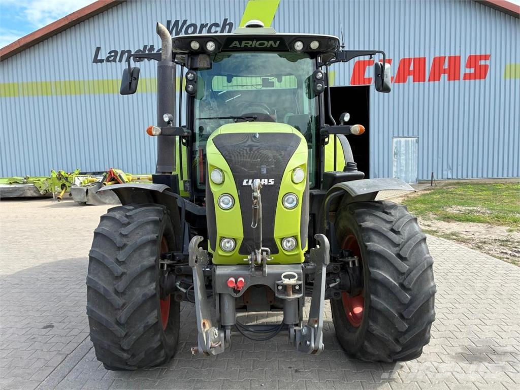 CLAAS Arion 530 Traktory