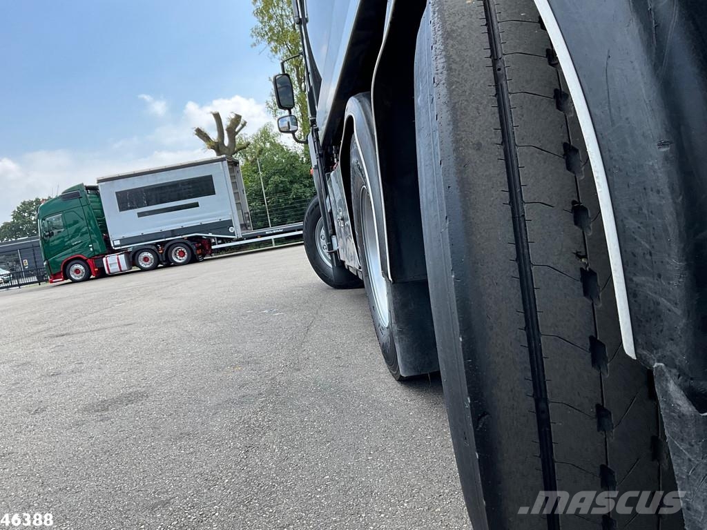 DAF FAN 75 CF 250 Hiab 14 Tonmeter laadkraan Camiones bañeras basculantes o volquetes