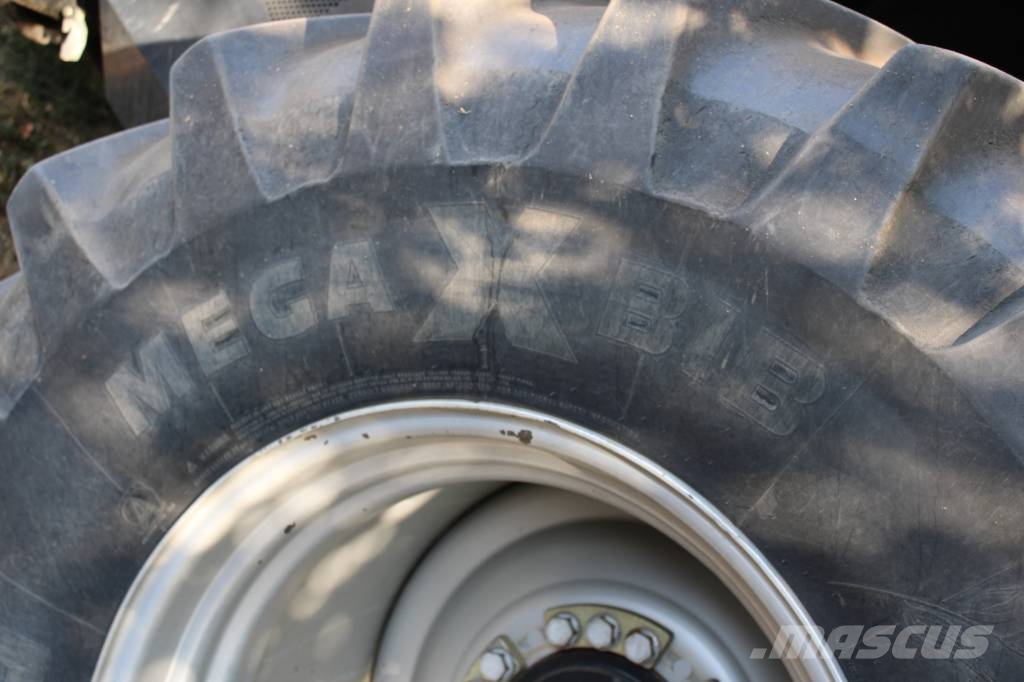 Case IH 6140 Axial-Flow Mähdrescher