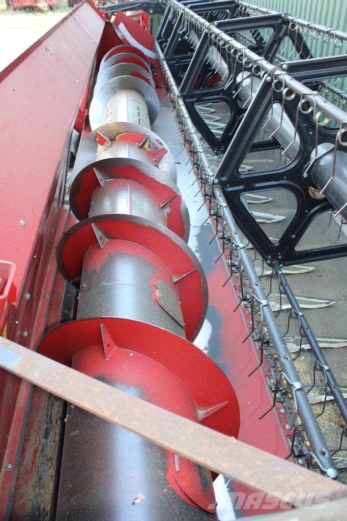 Case IH 6140 Axial-Flow Mähdrescher