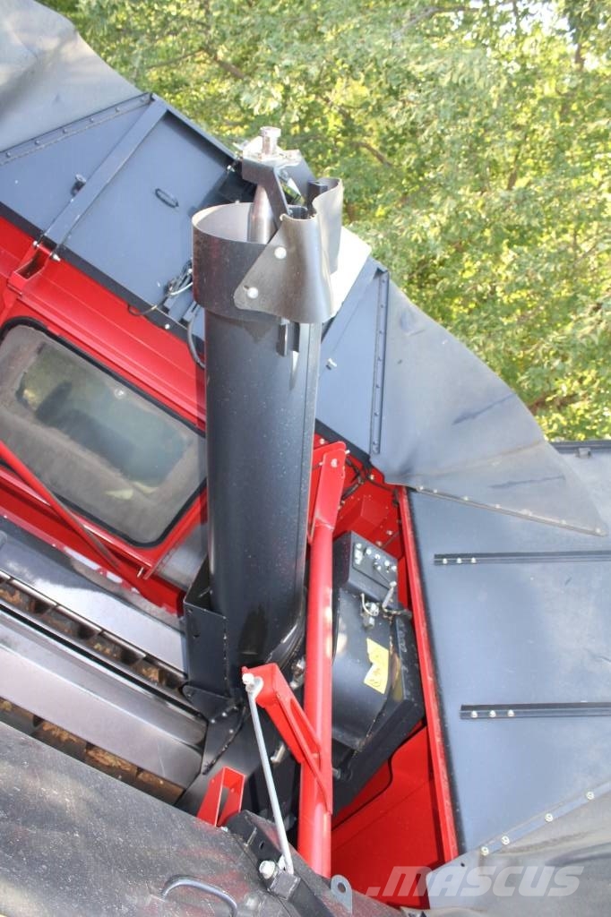 Case IH 6140 Axial-Flow Mähdrescher