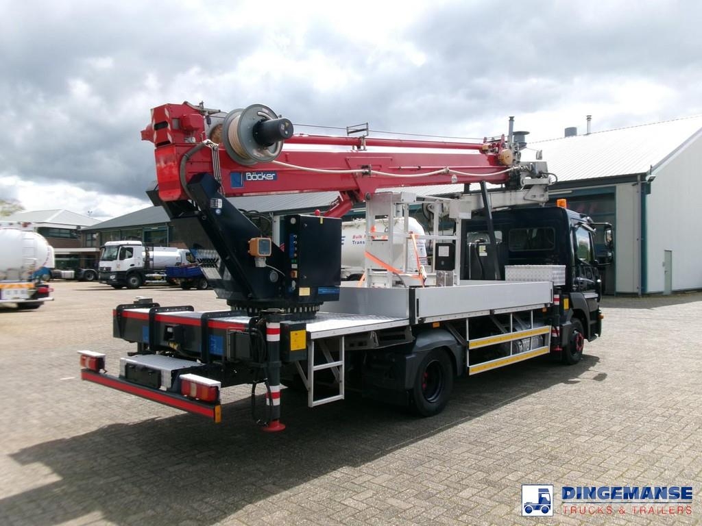 Mercedes-Benz Atego 816 4x2 Bocker AK 32/1500 SPS crane Mobiilinosturit