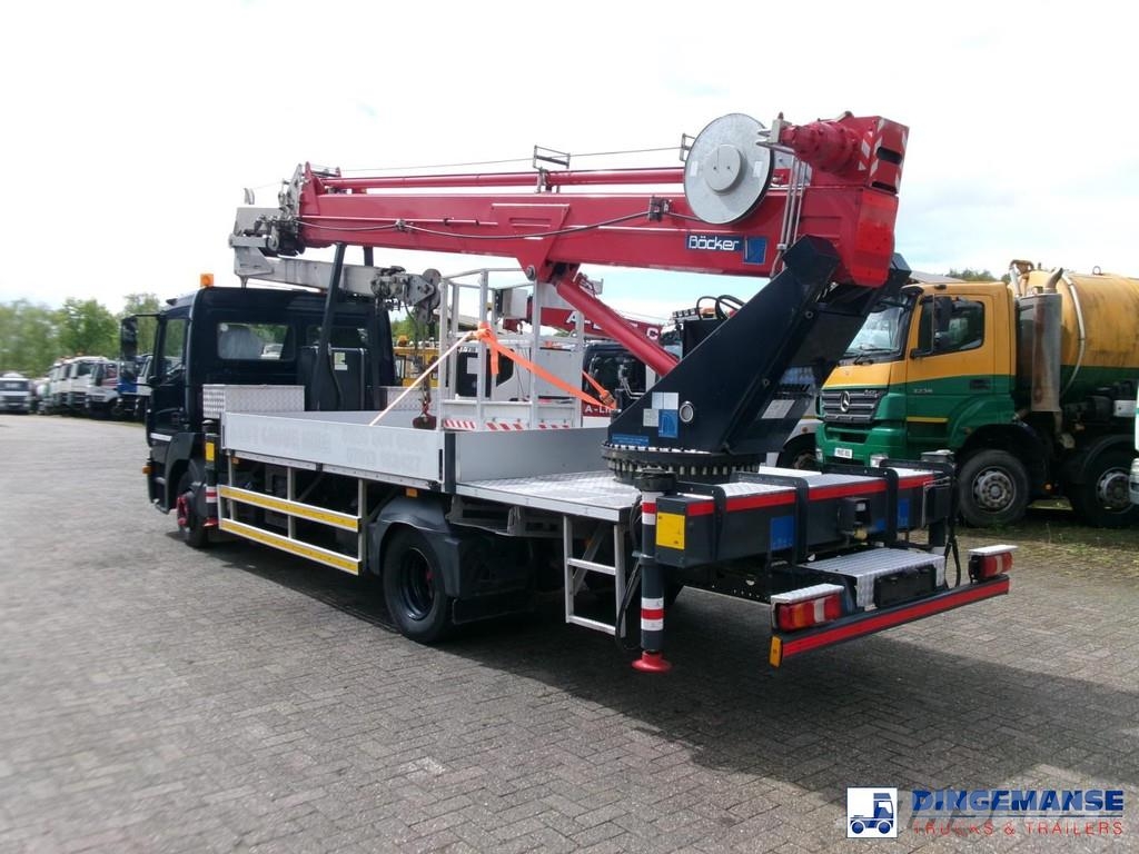Mercedes-Benz Atego 816 4x2 Bocker AK 32/1500 SPS crane Mobiilinosturit