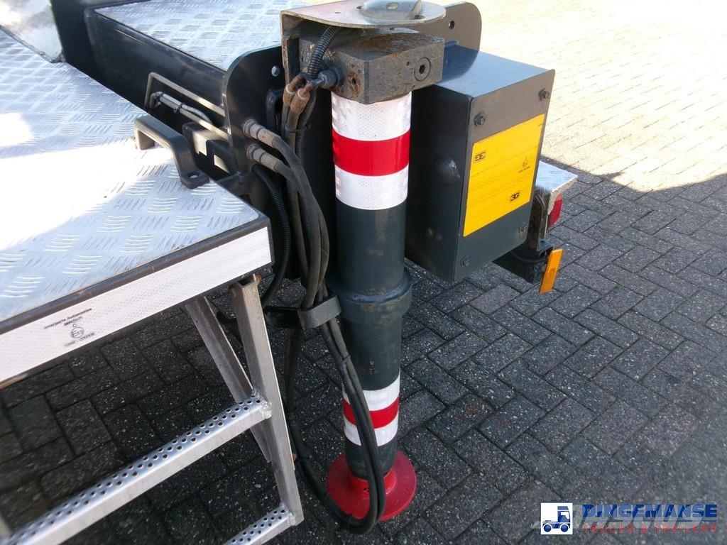 Mercedes-Benz Atego 816 4x2 Bocker AK 32/1500 SPS crane Mobiilinosturit