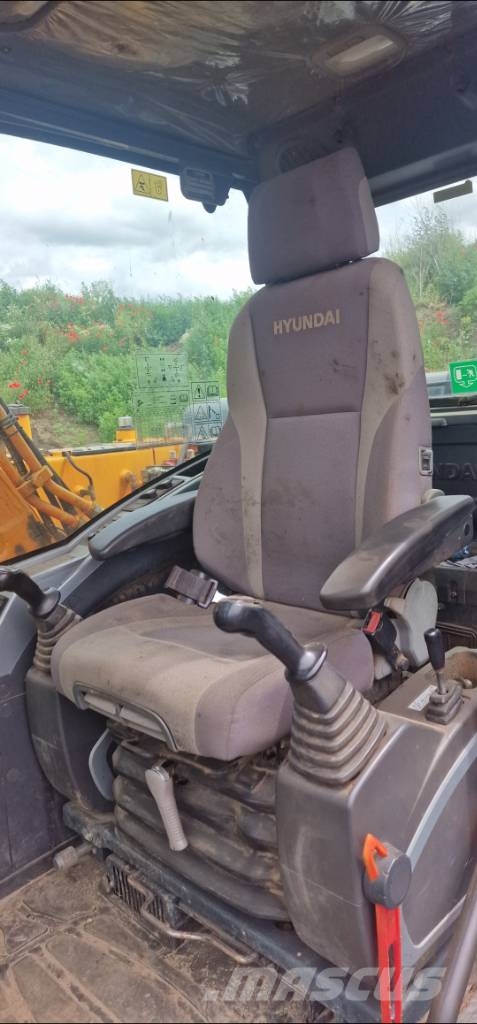 Hyundai Robex 140 LC-9 Excavadoras sobre orugas