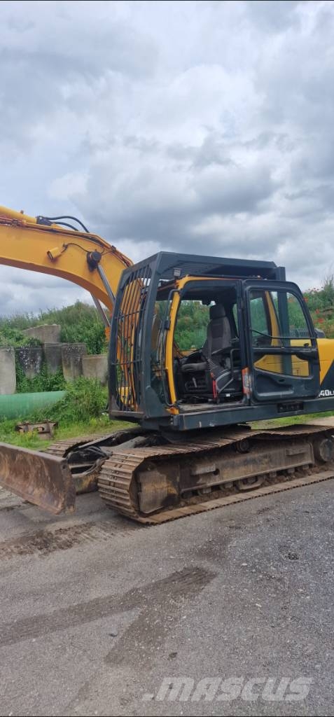 Hyundai Robex 140 LC-9 Excavadoras sobre orugas