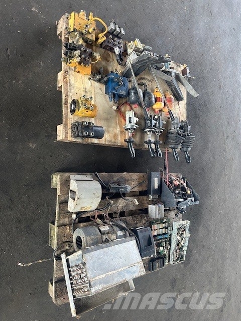 Liebherr CAB COMPLET PARTS Førerhus og Interiør