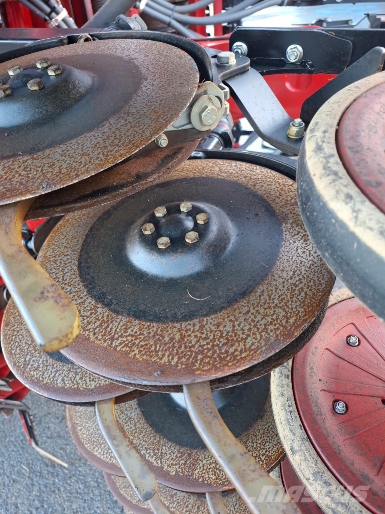 Horsch Pronto 6 KR مثاقيب