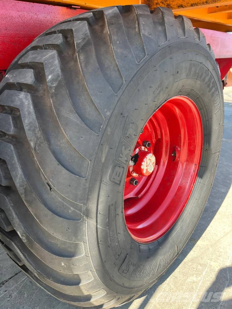 Miedema HST 120 kipper Sklápěcí přívěs