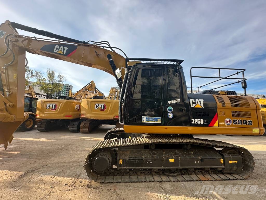 CAT 325D2L    3000 units excavators in stock Bageri gusjeničari