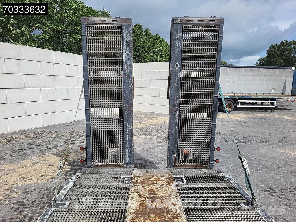 Kässbohrer LB3E MOT 05/27 Steering +Liftaxle Ramps Žemo iškrovimo puspriekabės