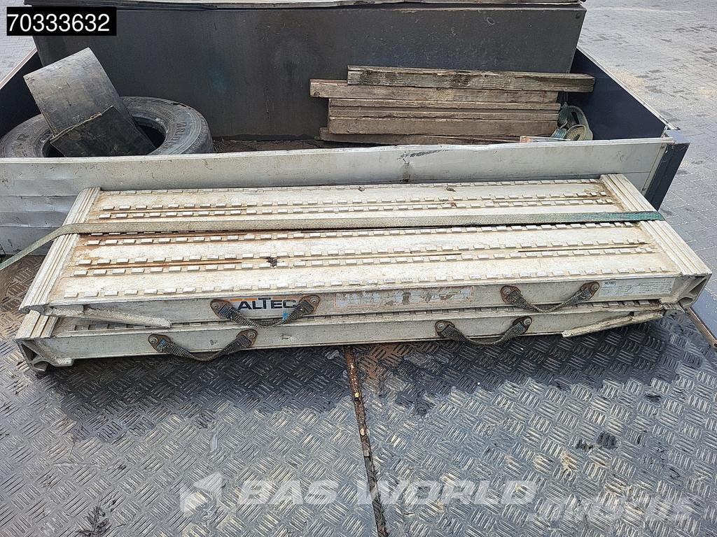 Kässbohrer LB3E MOT 05/27 Steering +Liftaxle Ramps Žemo iškrovimo puspriekabės