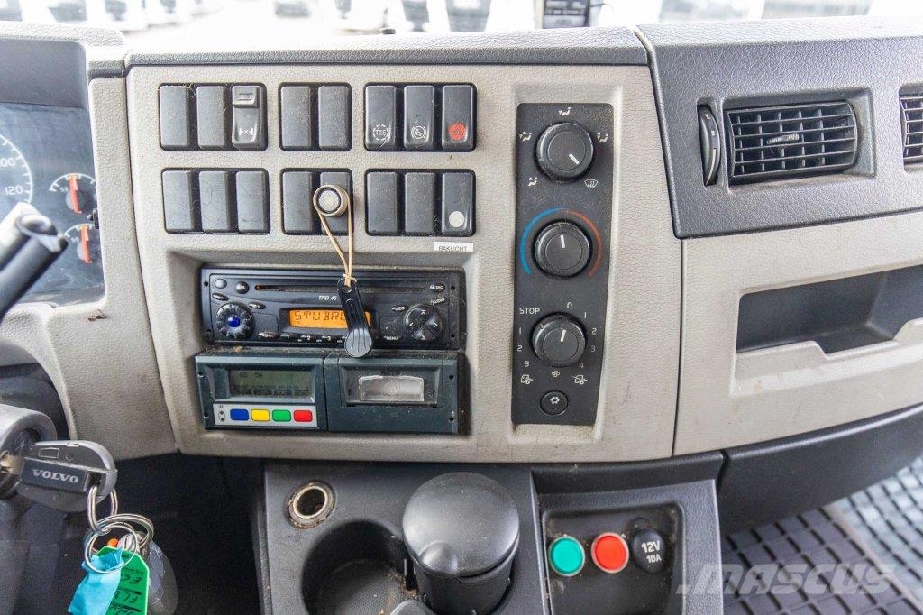 Volvo FL 280- NO FRIGO Temperature controlled trucks