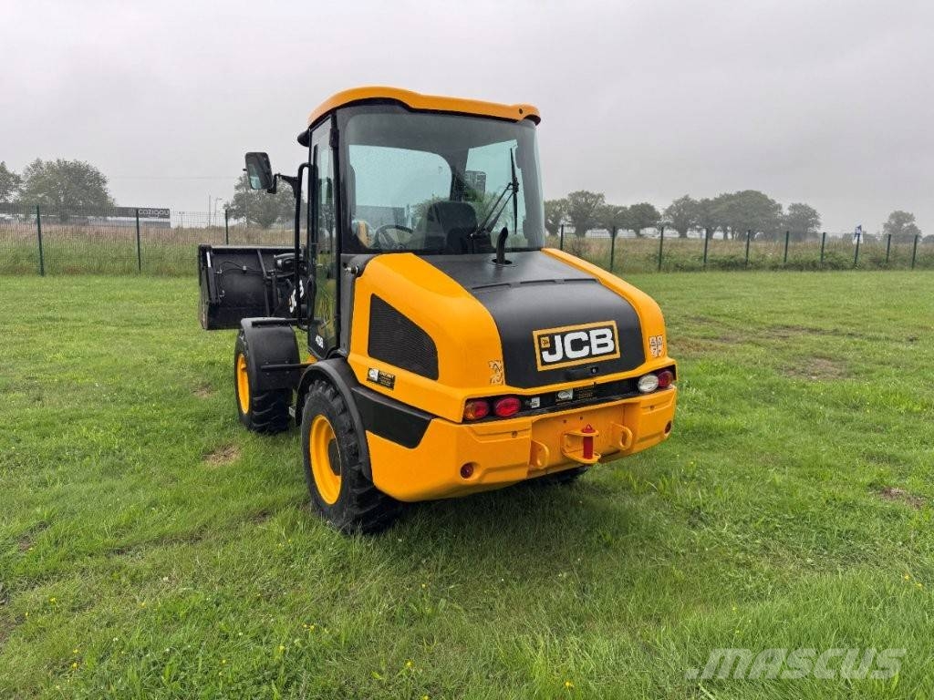 JCB 406 Cargadoras sobre ruedas