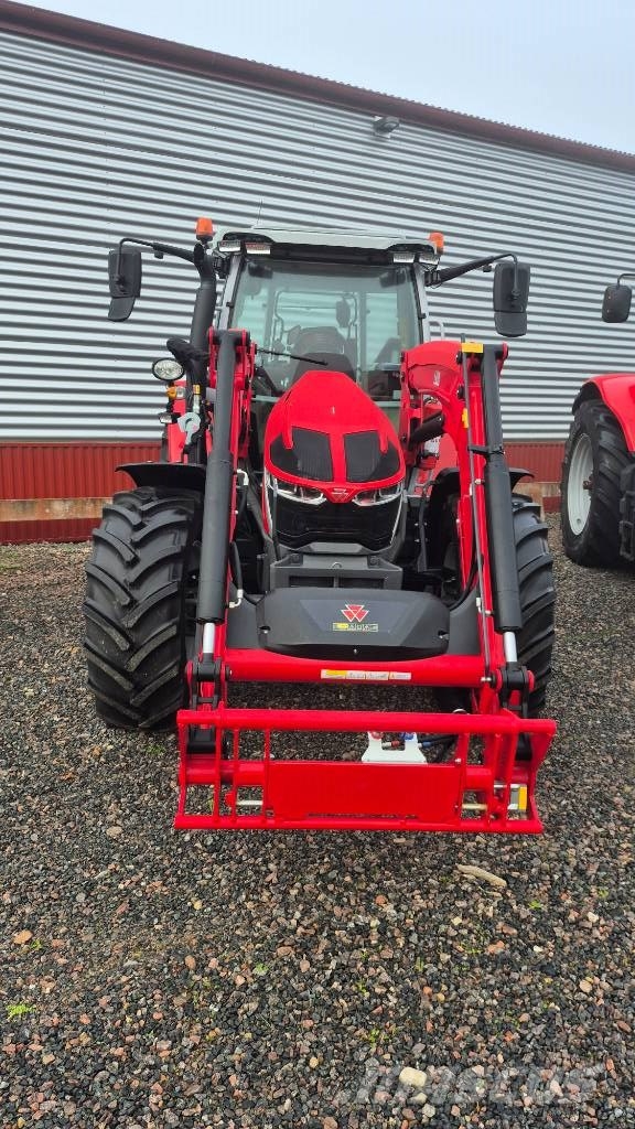 Massey Ferguson 5S.145 Tractoren