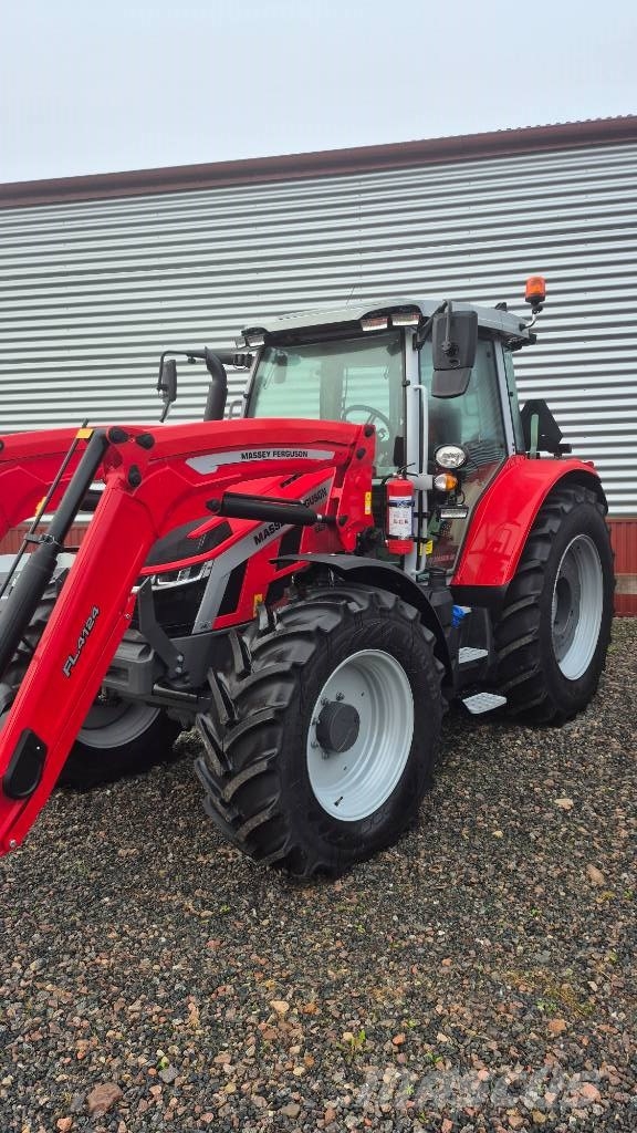 Massey Ferguson 5S.145 Tractoren