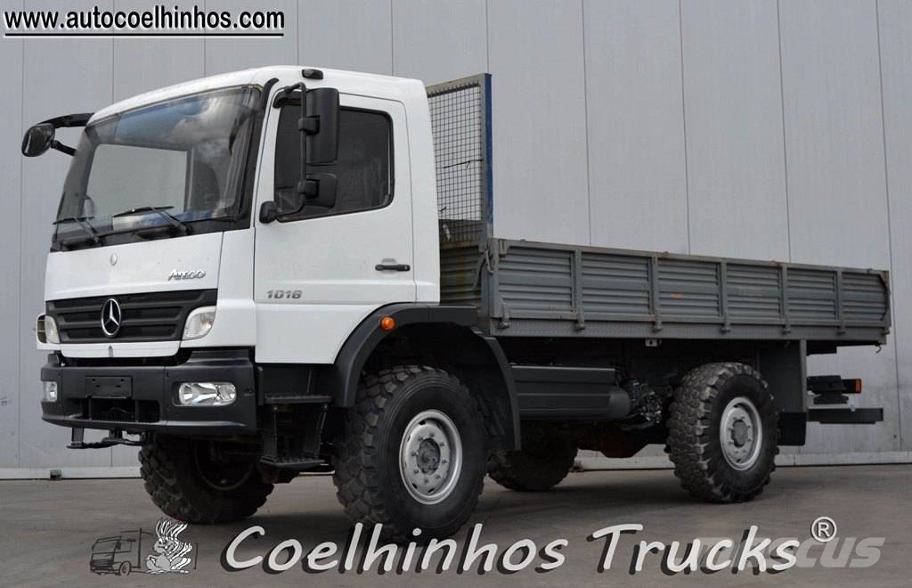 Mercedes-Benz 1018 Atego // 4x4 شاحنات مسطحة/مفصلية الجوانب