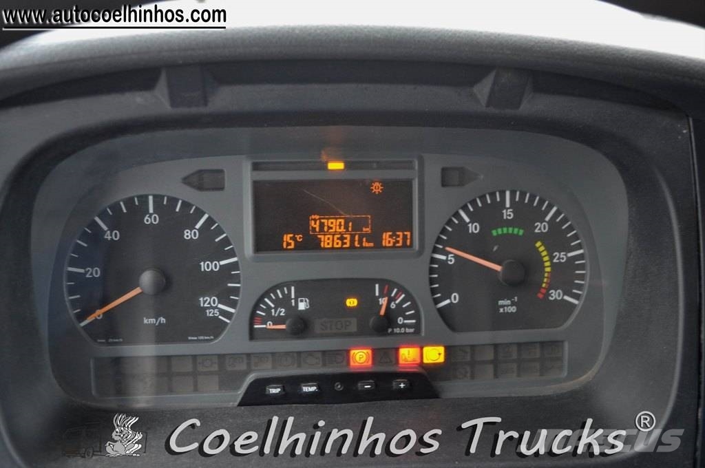 Mercedes-Benz 1018 Atego // 4x4 شاحنات مسطحة/مفصلية الجوانب