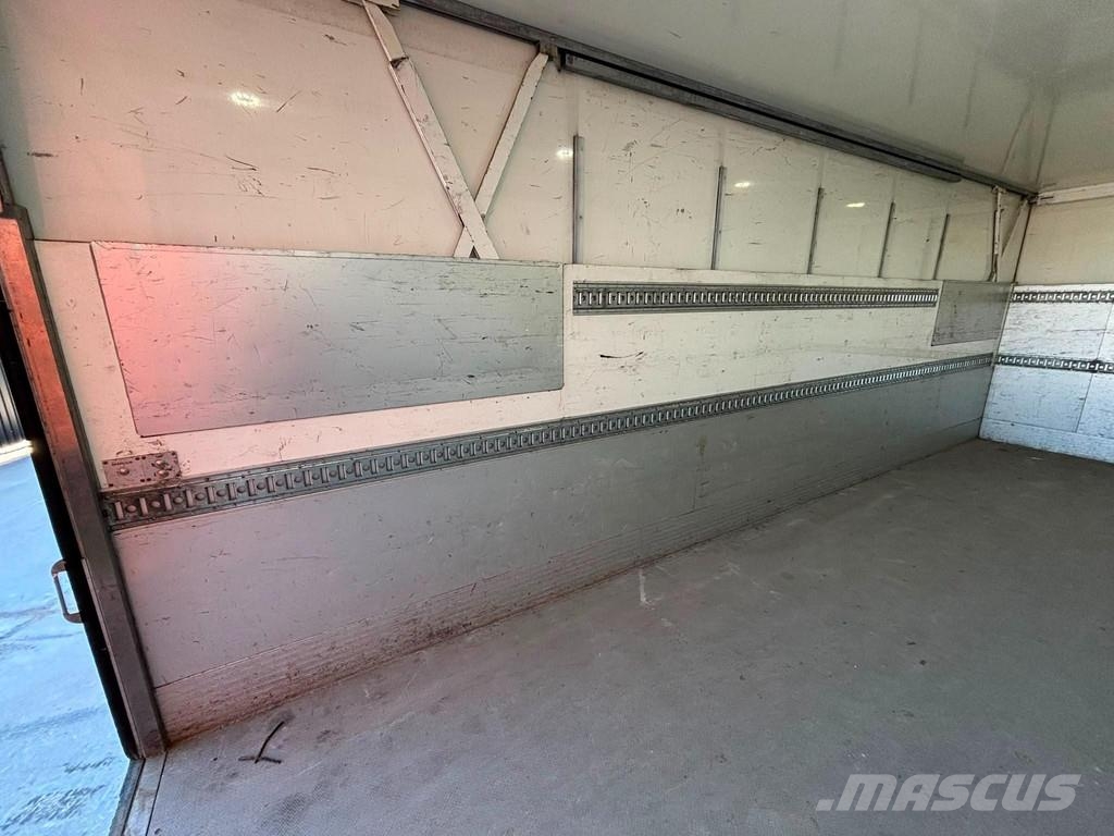 MAN TGM 12.250 4x2 BOX L=7499 mm / H=1851-2643 mm Camiones con caja de remolque