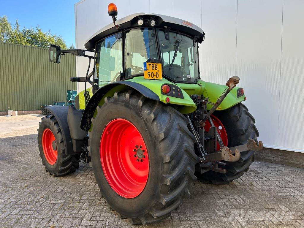 CLAAS Arion 430 CIS Tractores