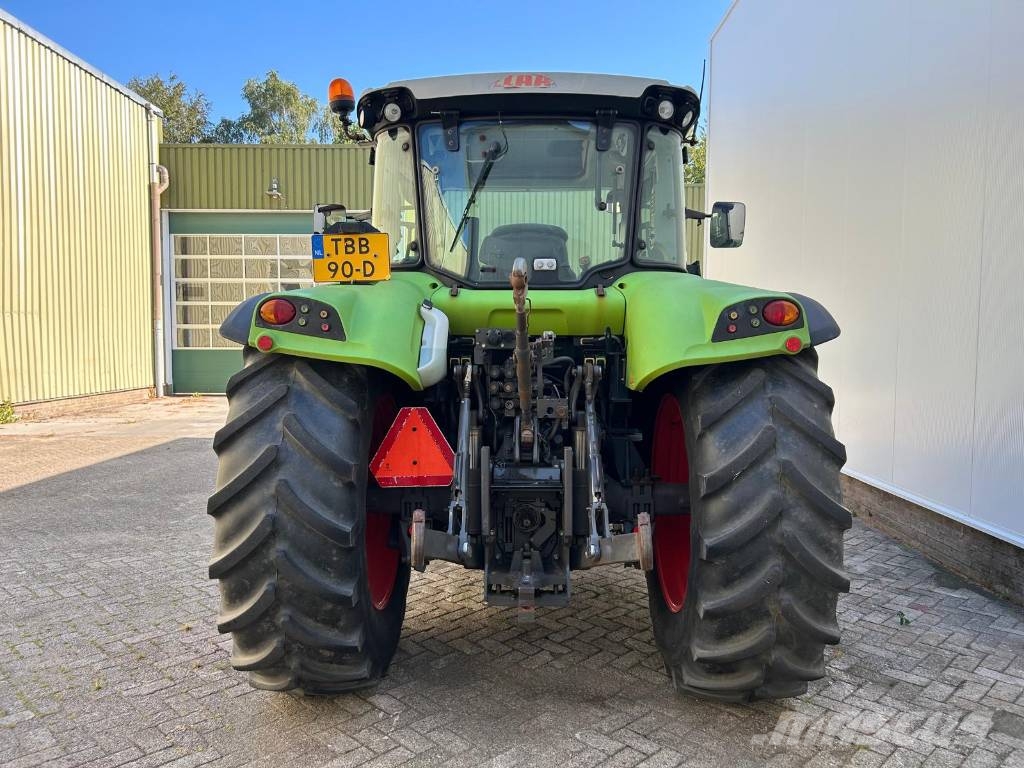 CLAAS Arion 430 CIS Tractores