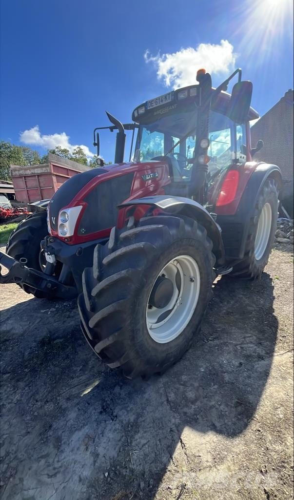 Valtra N163 DIRECT Трактори