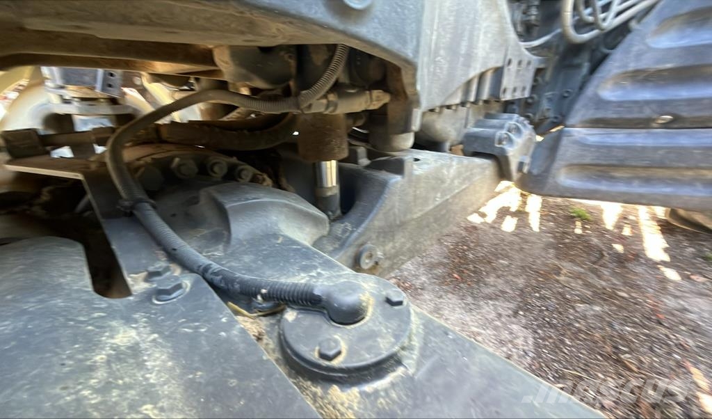 Valtra N163 DIRECT Tractores