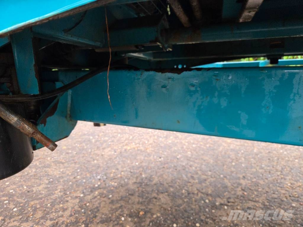 Rolland Rollforce 6118 معدات توزيع السماد العضوي