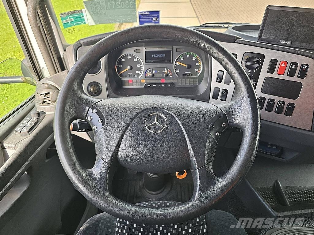 Mercedes-Benz ATEGO 1229 Lift Manual AC 6 Cil Bakwagens met gesloten opbouw