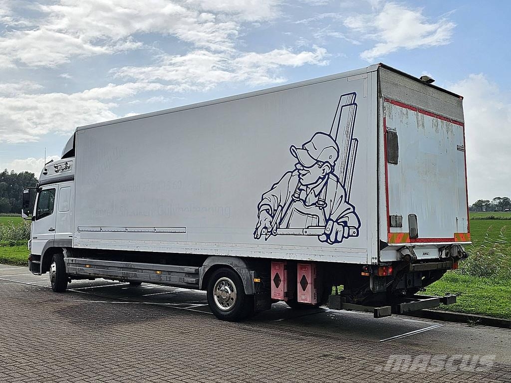 Mercedes-Benz ATEGO 1229 Lift Manual AC 6 Cil Bakwagens met gesloten opbouw