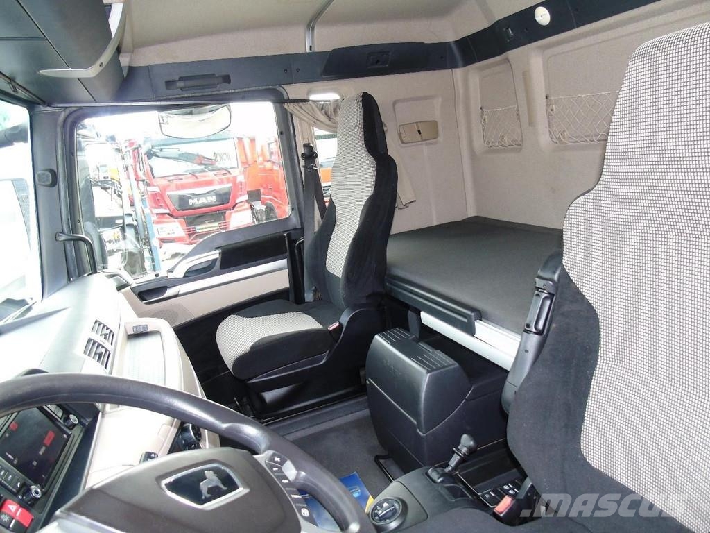 MAN TGX 580 + EFFER 1855/6S + 8X4 + EURO 6 + REMOTE + Grúas todo terreno