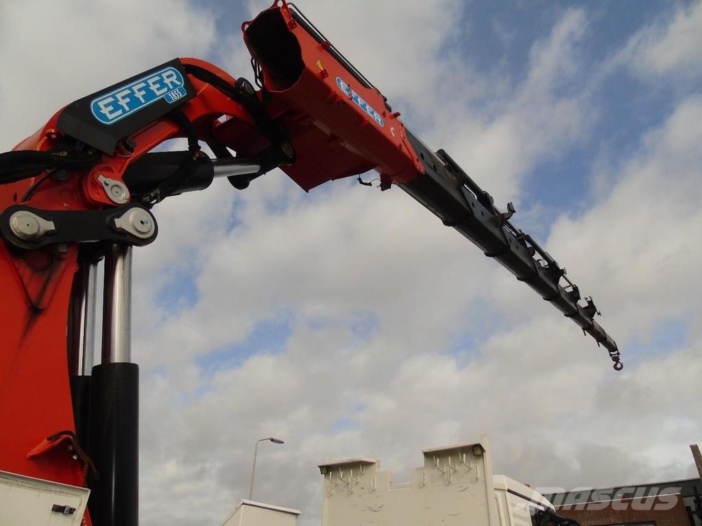 MAN TGX 580 + EFFER 1855/6S + 8X4 + EURO 6 + REMOTE + Grúas todo terreno